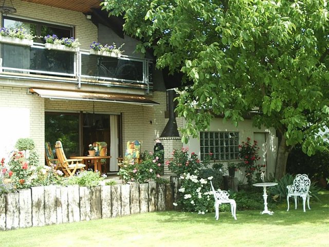 S2010332 (Medium)